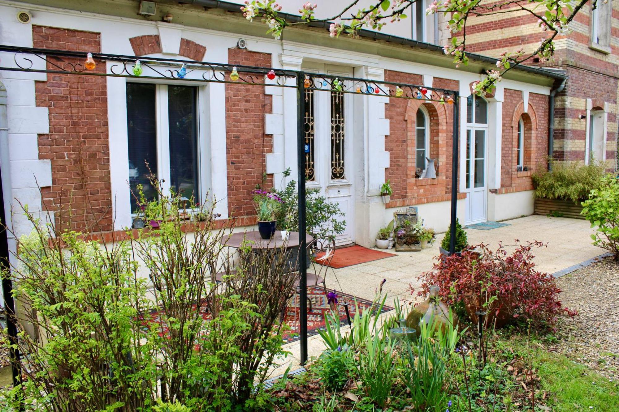 Hotel Les Sous Bois Saint-Laurent-de-Brevedent Exterior foto